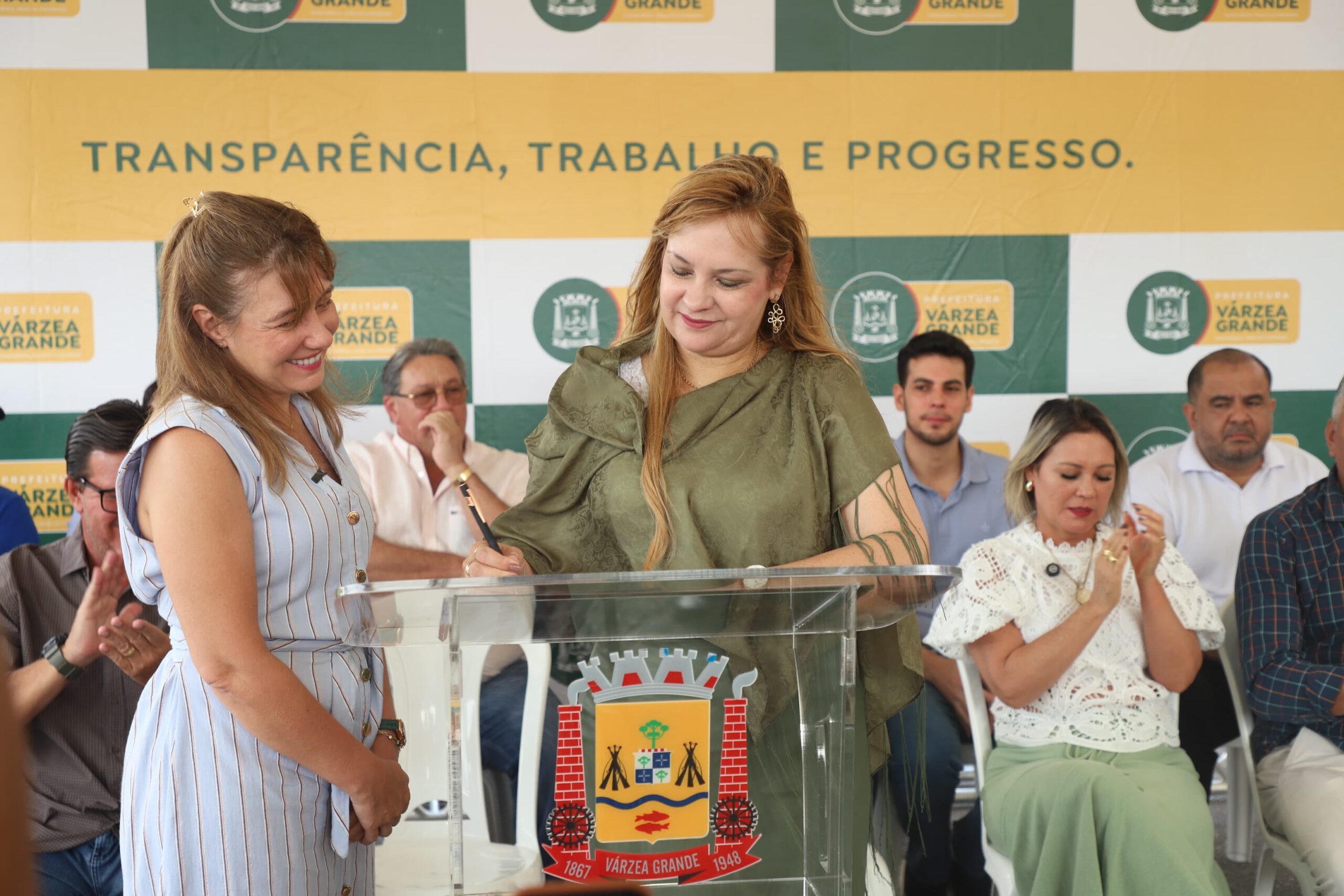 Diálogo entre gestão e controle social fortalece o SUS em Várzea Grande