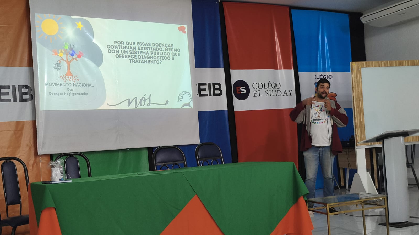 11°Conferência de Saúde de Várzea Grande: leishmaniose, SUS e poesia