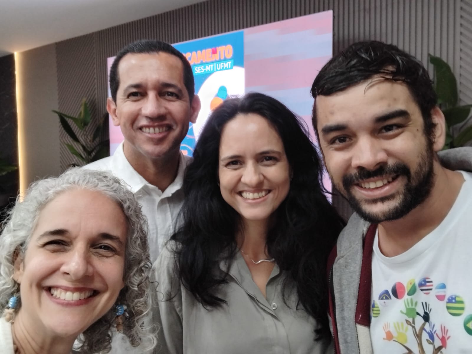 João Victor Pacheco Fos Kersul de Carvalho, presidente do MNDN, ao lado de dirigentes da ABRASCO durante o lançamento do I Plano Diretor